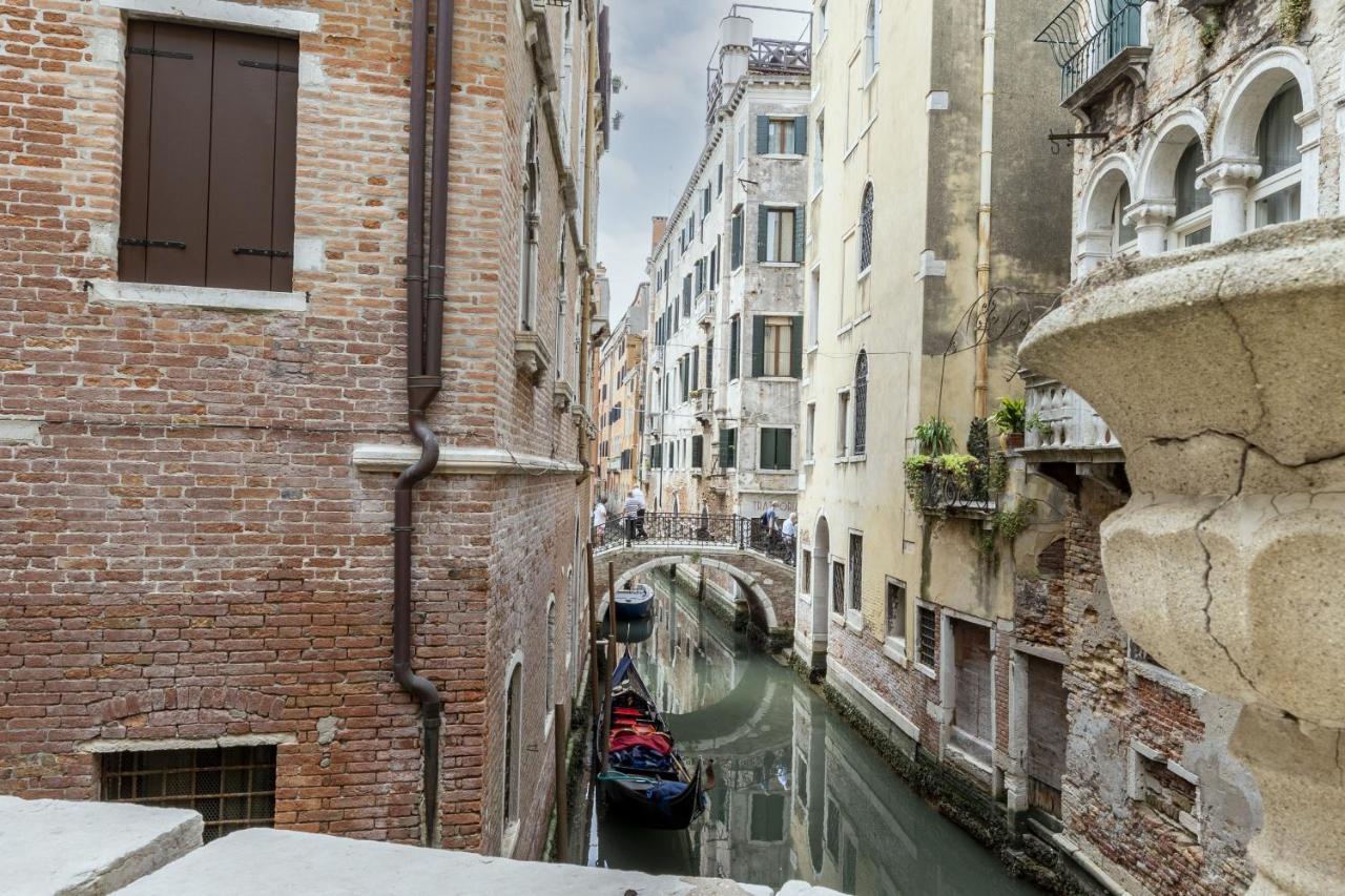Gondola Luxury - Campo Santi Filippo E Giacomo By Wonderful Italy Benátky Exteriér fotografie