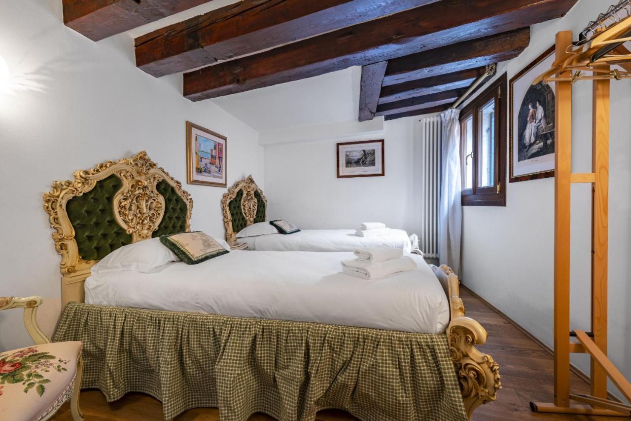 Gondola Luxury - Campo Santi Filippo E Giacomo By Wonderful Italy Benátky Exteriér fotografie
