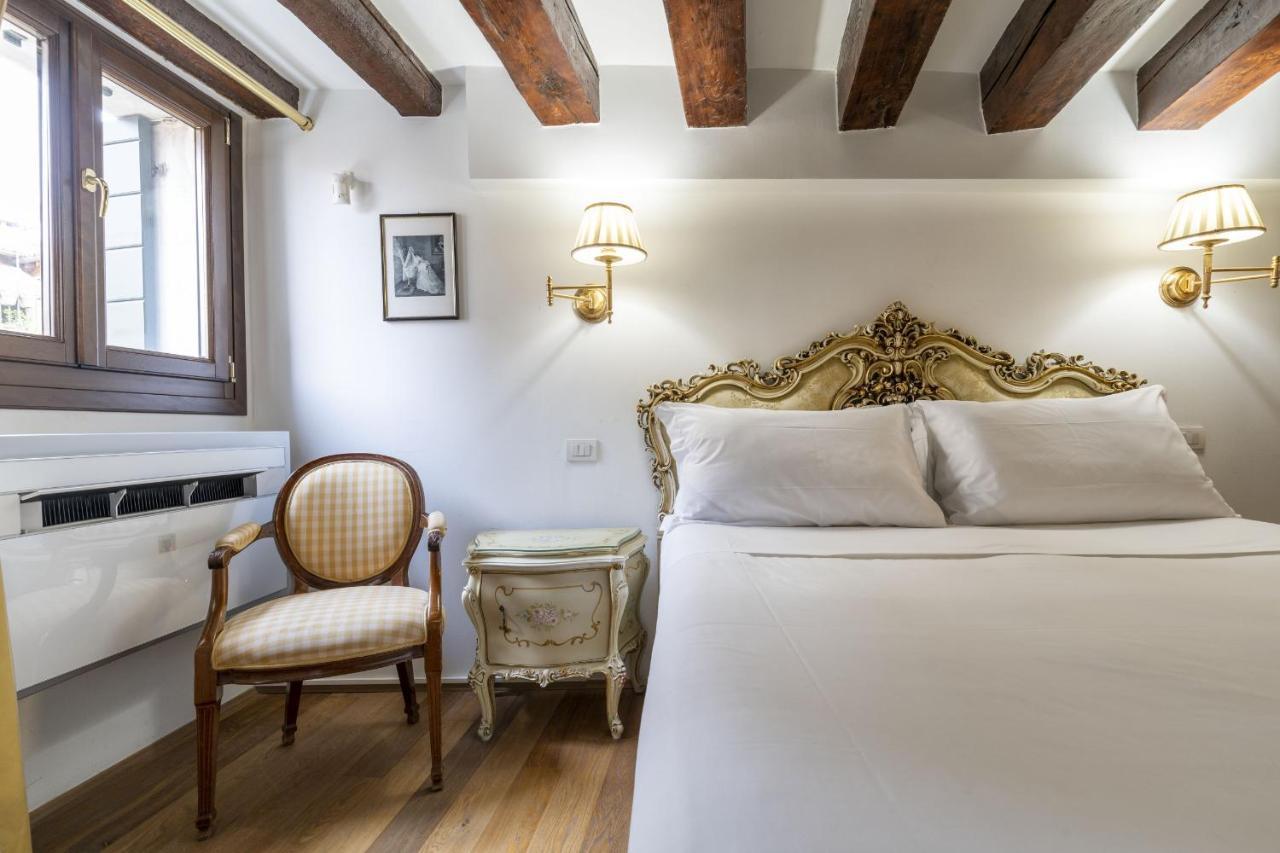 Gondola Luxury - Campo Santi Filippo E Giacomo By Wonderful Italy Benátky Exteriér fotografie
